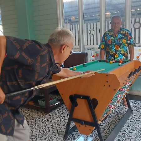 คิวทอง บังกะโล Koh Larn Eksteriør billede